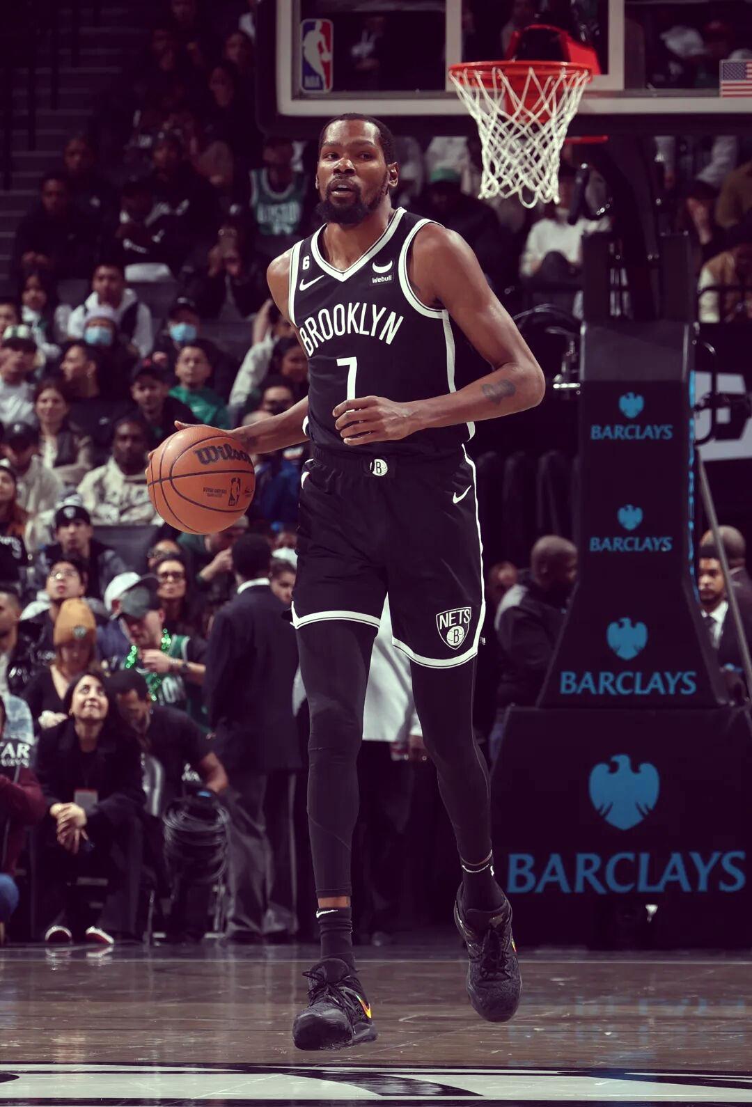 塔图姆连续三场比赛得分超过连败，篮网挑战极限！的简单介绍